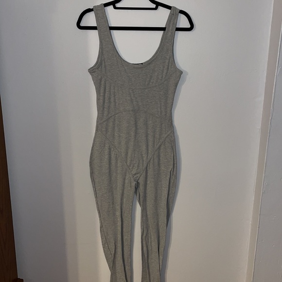 Sticking Around Ribbed Jumpsuit - Heather Grey - Picture 6 of 9